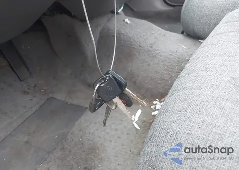 2000 Mercury Grand Marquis Gs из США, поврежденный, VIN 2MEFM74W5YX647298